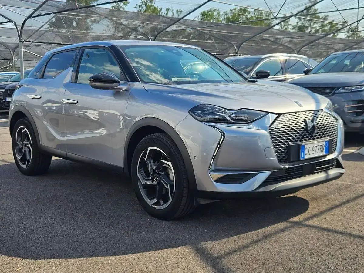 Usata DS Automobiles DS3 Crossback Grand Chic 131 CV (96 kW) 2022 Grigio SUV