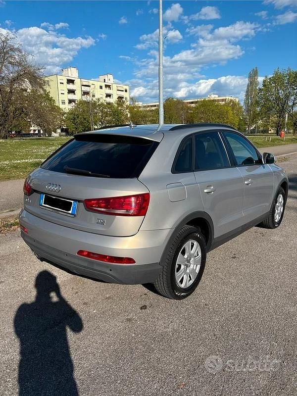 Usata Audi Q3 Advanced 177 CV (130 kW) 2011 Grigio SUV
