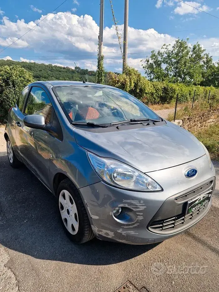 Usata Ford Ka 69 CV (50 kW) 2012 Grigio Utilitaria