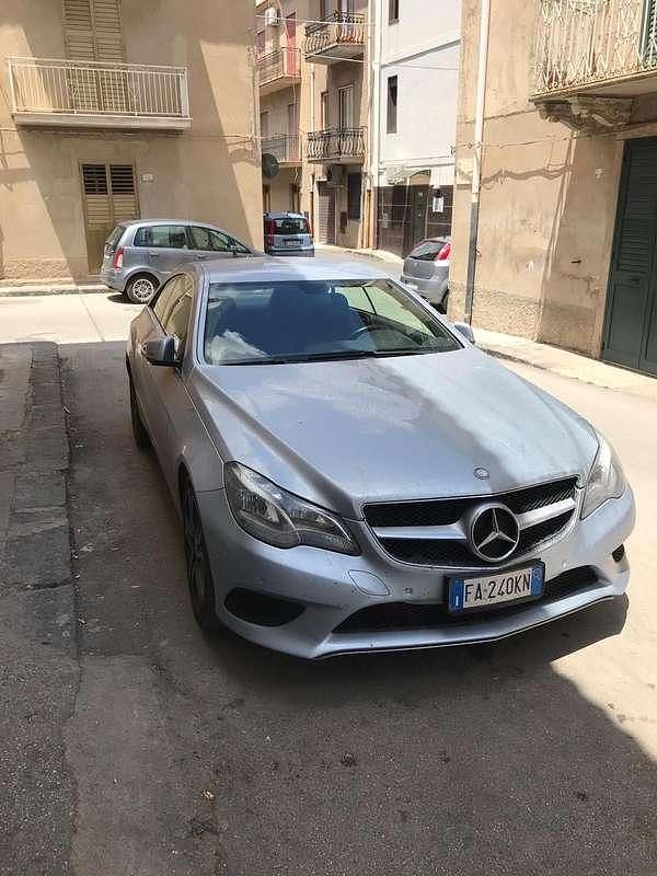 Usata Mercedes E220 Executive 170 CV (125 kW) 2015 Coupé