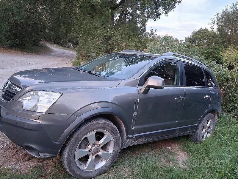 Usata Opel Antara 150 CV (110 kW) 2008 Marrone SUV