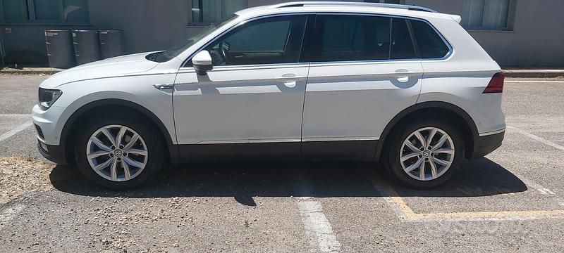 Usata VW Tiguan 150 CV (110 kW) 2020 Bianco SUV