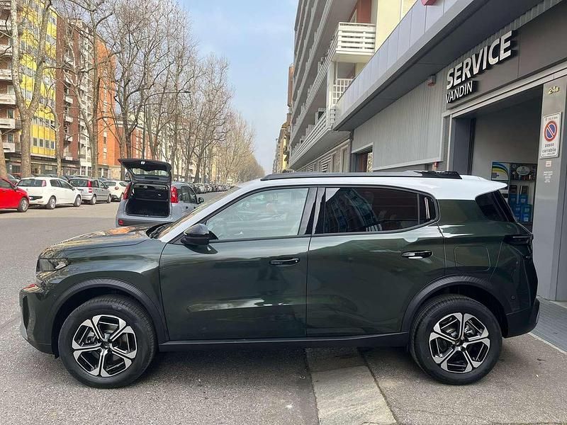 Nuova Citroën C3 Aircross 136 CV (100 kW) 2025 Verde montana  tetto bianco SUV