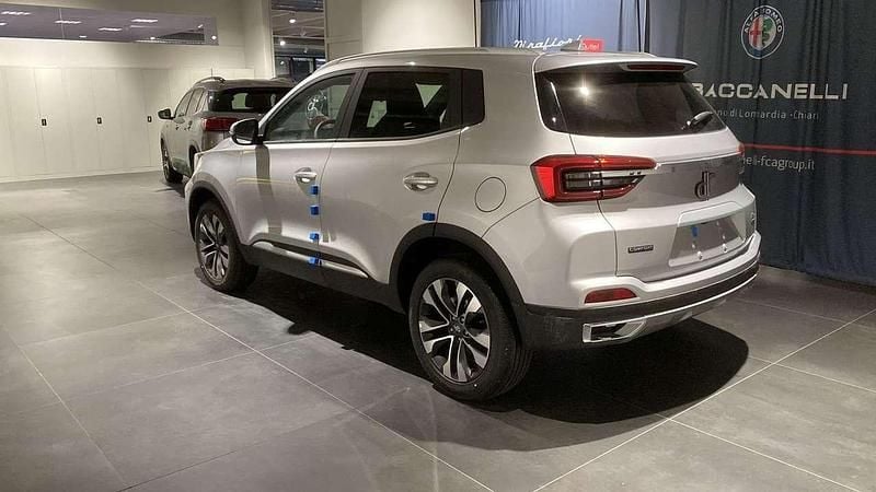 Nuevo DR DR 5.0 95 CV (69 kW) 2025 Plateado SUV