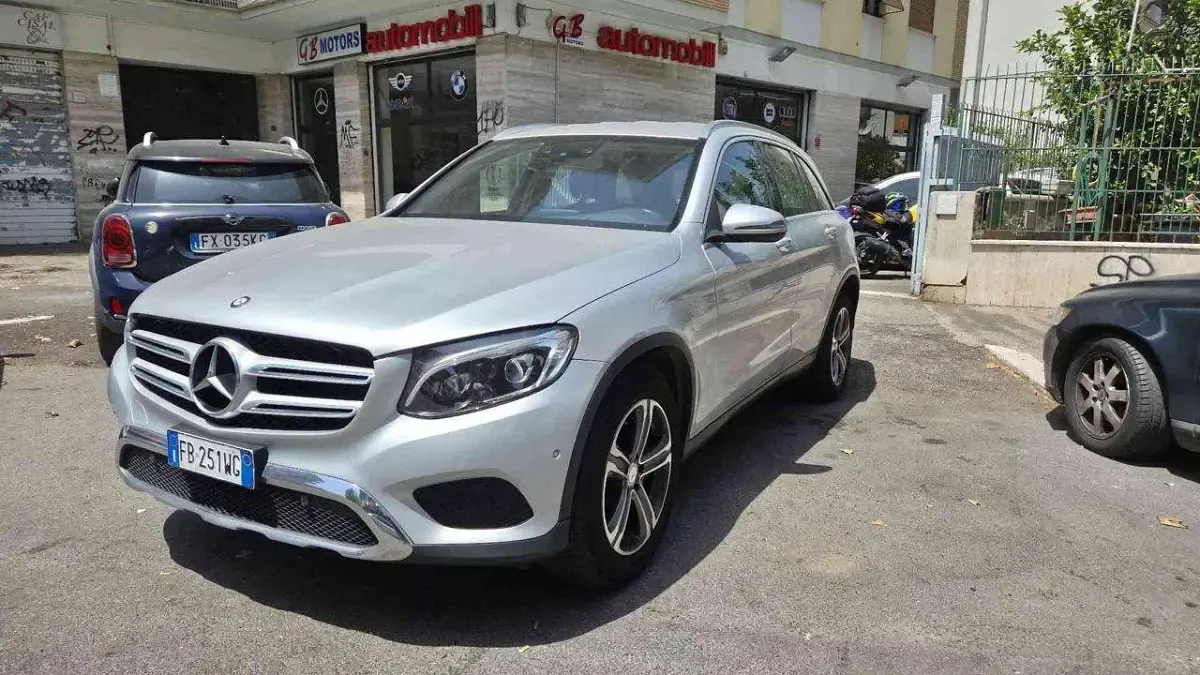 Usata Mercedes GLC220 Exclusive 170 CV (125 kW) 2015 Argento SUV