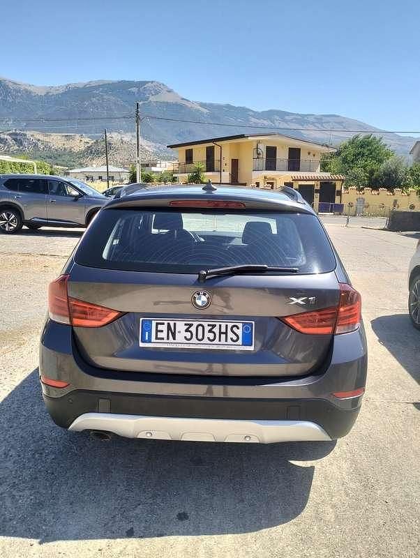 Usata BMW X1 143 CV (105 kW) 2012 SUV