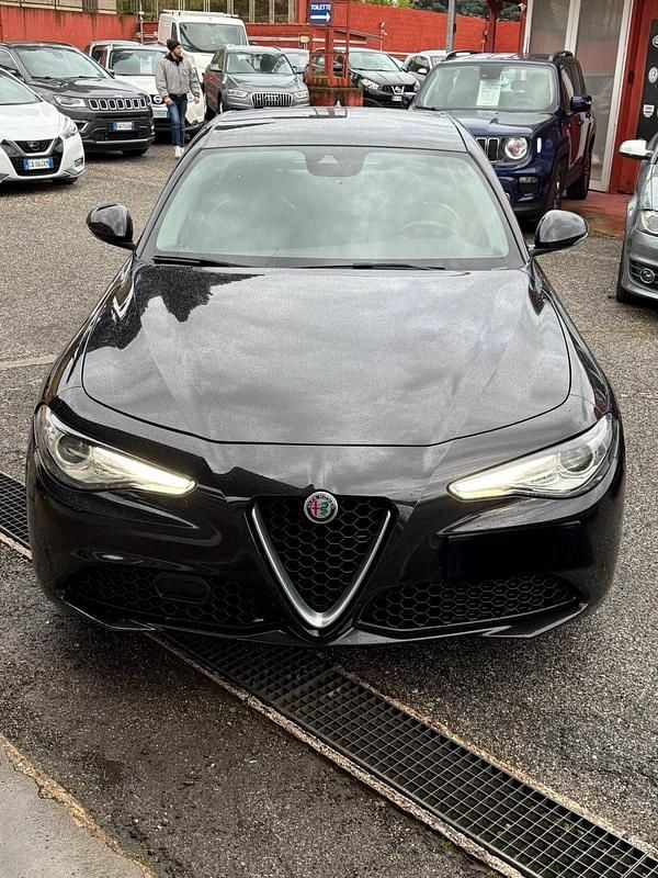 Usata Alfa Romeo Giulia Tech Edition 160 CV (117 kW) 2019 Nero Berlina