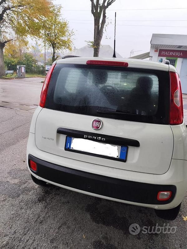 Usata Fiat Panda Easy 71 CV (52 kW) 2018 Bianco Utilitaria