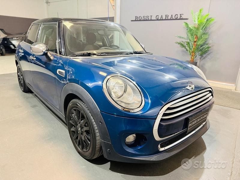 Blu Usata 2016 Mini Cooper Due volumi | 13.750 € (Buon prezzo) - Immagine 1/4