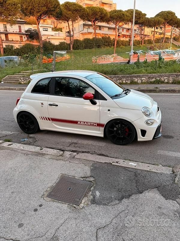 Usata Abarth 595 330 CV (242 kW) 2017 Bianco Berlina