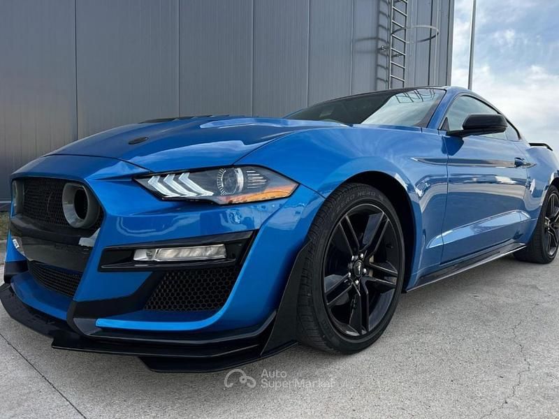 Usata Ford Mustang Premium 314 CV (230 kW) 2019 Blu metallizzato Coupé