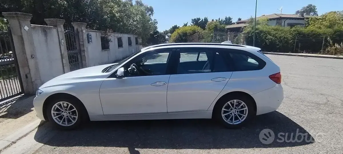 Usata BMW 320 190 CV (139 kW) 2018 Bianco Station wagon