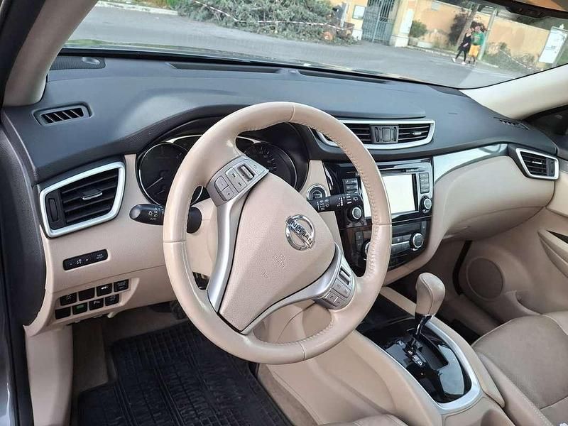 Usata Nissan X-Trail 131 CV (96 kW) 2017 Argento SUV