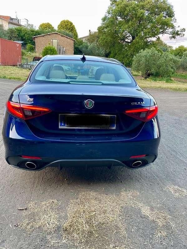 Usata Alfa Romeo Giulia Veloce 211 CV (155 kW) 2017 Berlina