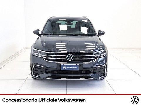 Usata VW Tiguan R-line 200 CV (147 kW) 2023 Grigio SUV