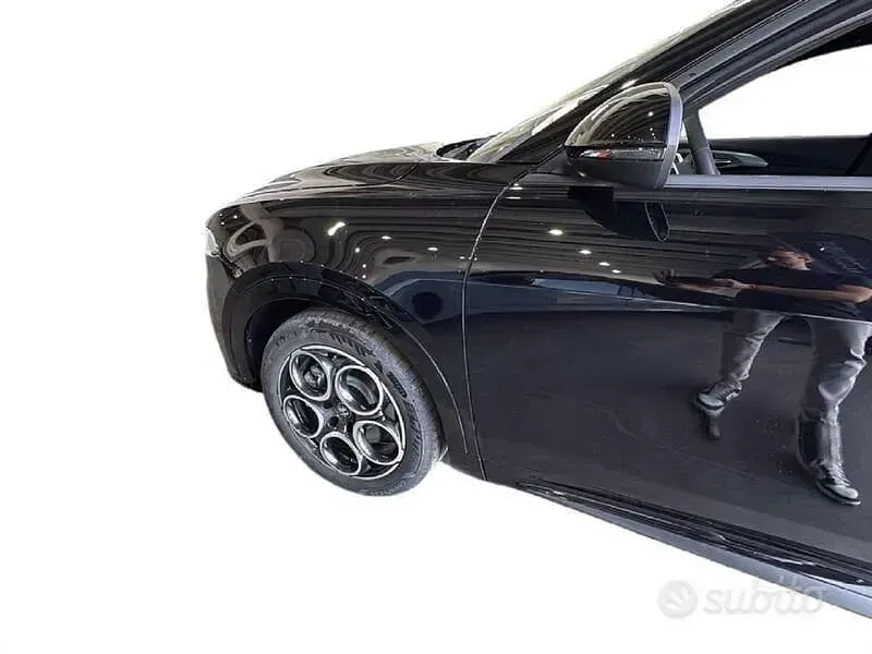 Nuova Alfa Romeo Sprint Sprint 175 CV (128 kW) 2026 Nero