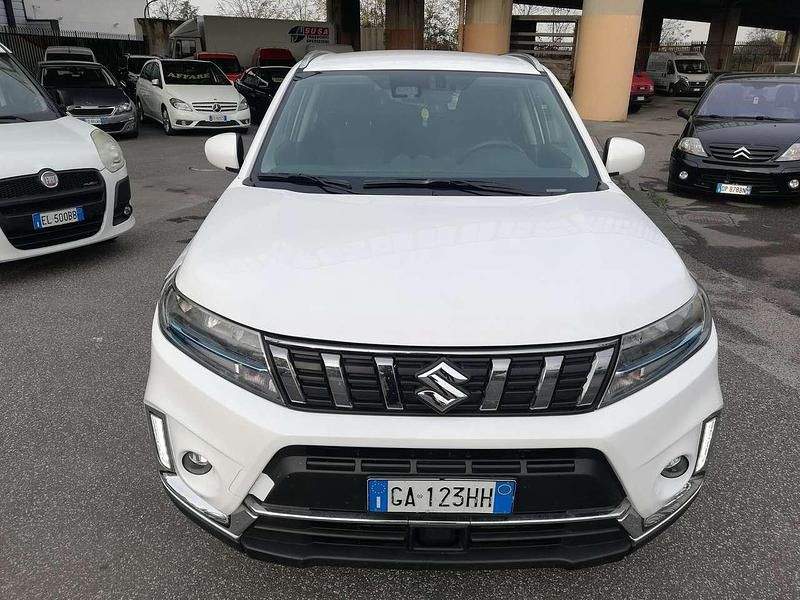 Usata Suzuki Vitara 129 CV (94 kW) 2020 Bianco SUV