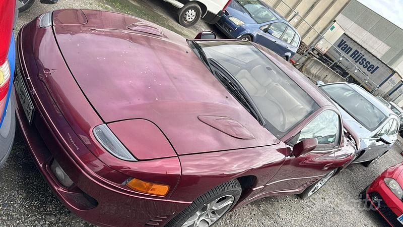 Usata Mitsubishi Space Wagon 100 CV (73 kW) 1991 Rosso Monovolume