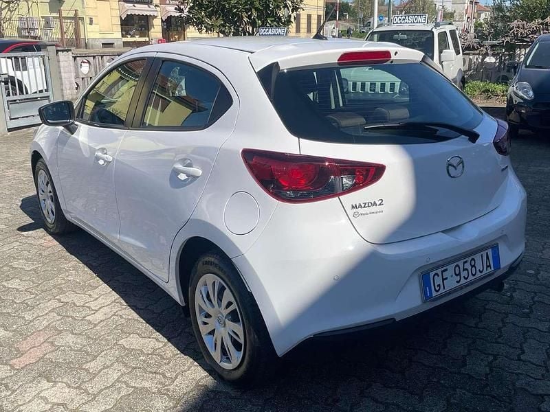 Usata Mazda 2 Evolve 75 CV (55 kW) 2021 Bianco Berlina