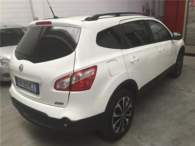 Venduto Nissan Qashqai 2 1 6 Dci Dpf Auto Usate In Vendita