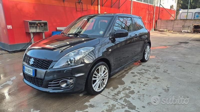 Nero Usata 2012 Suzuki Swift Sport | 9500 € (Buon prezzo) - Immagine 1/4