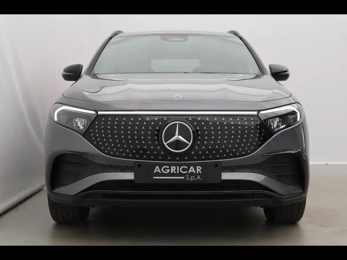 Usata Mercedes EQA250+ Advanced 94 kW (129 CV) 2025 Grigio SUV