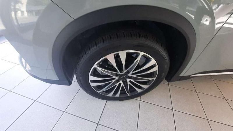 Nuova DFSK Fengon 184 CV (135 kW) 2025 Argento SUV