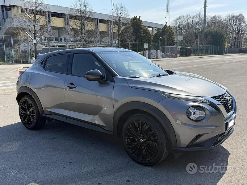 Usata Nissan Juke Enigma 114 CV (83 kW) 2021 Grigio SUV