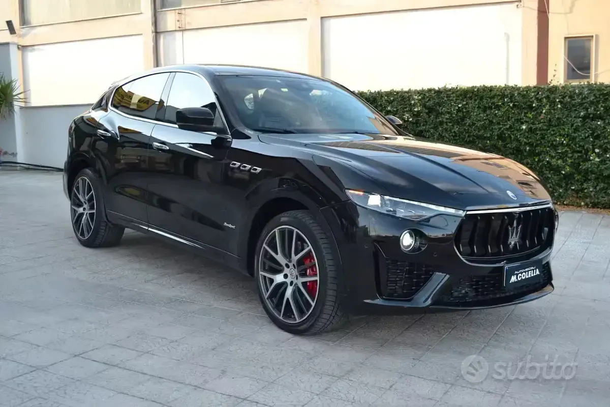 Usata Maserati Levante 275 CV (202 kW) 2019 Nero SUV