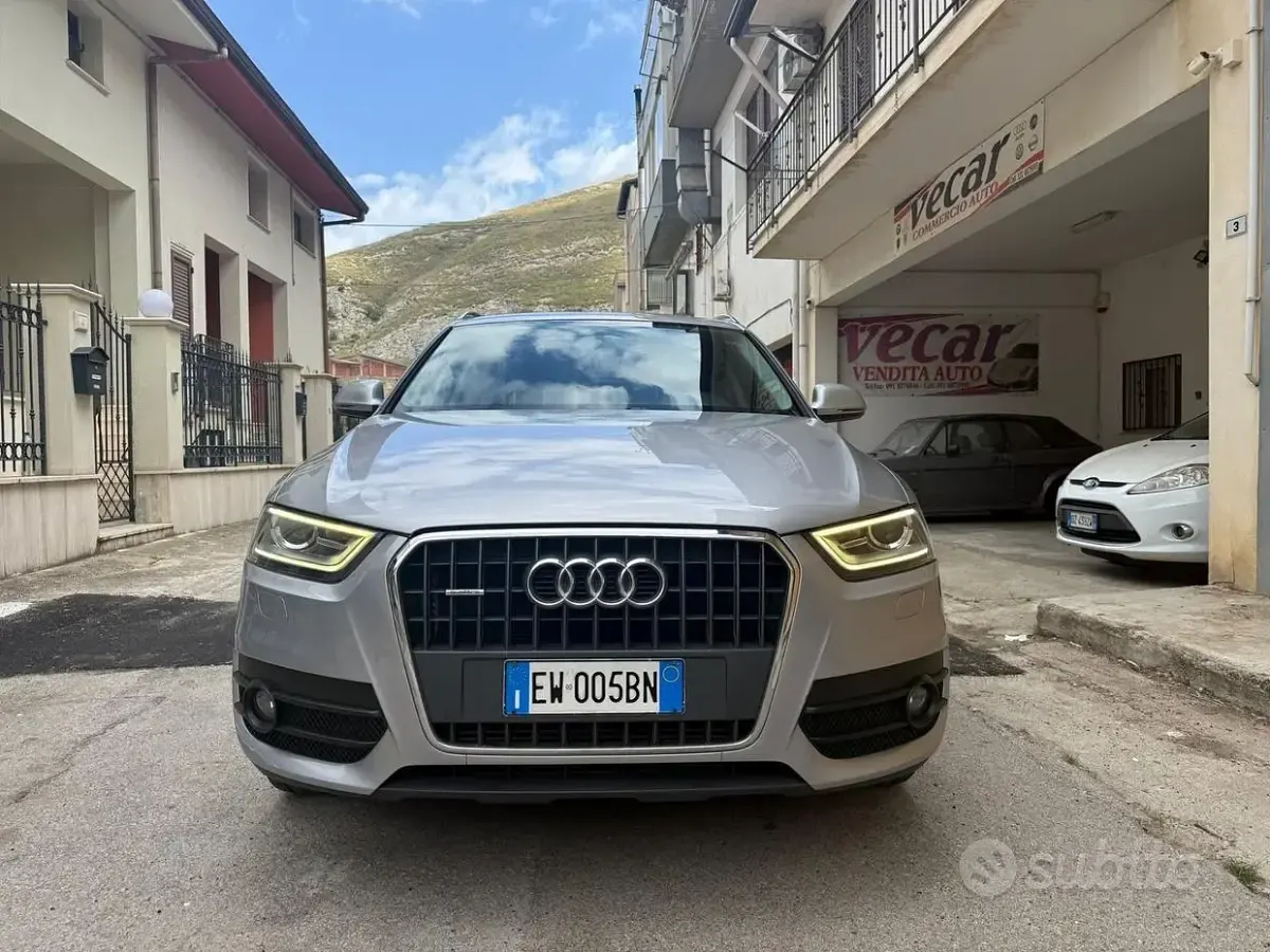 Usata Audi Q3 Advanced Plus 140 CV (102 kW) 2014 Grigio SUV