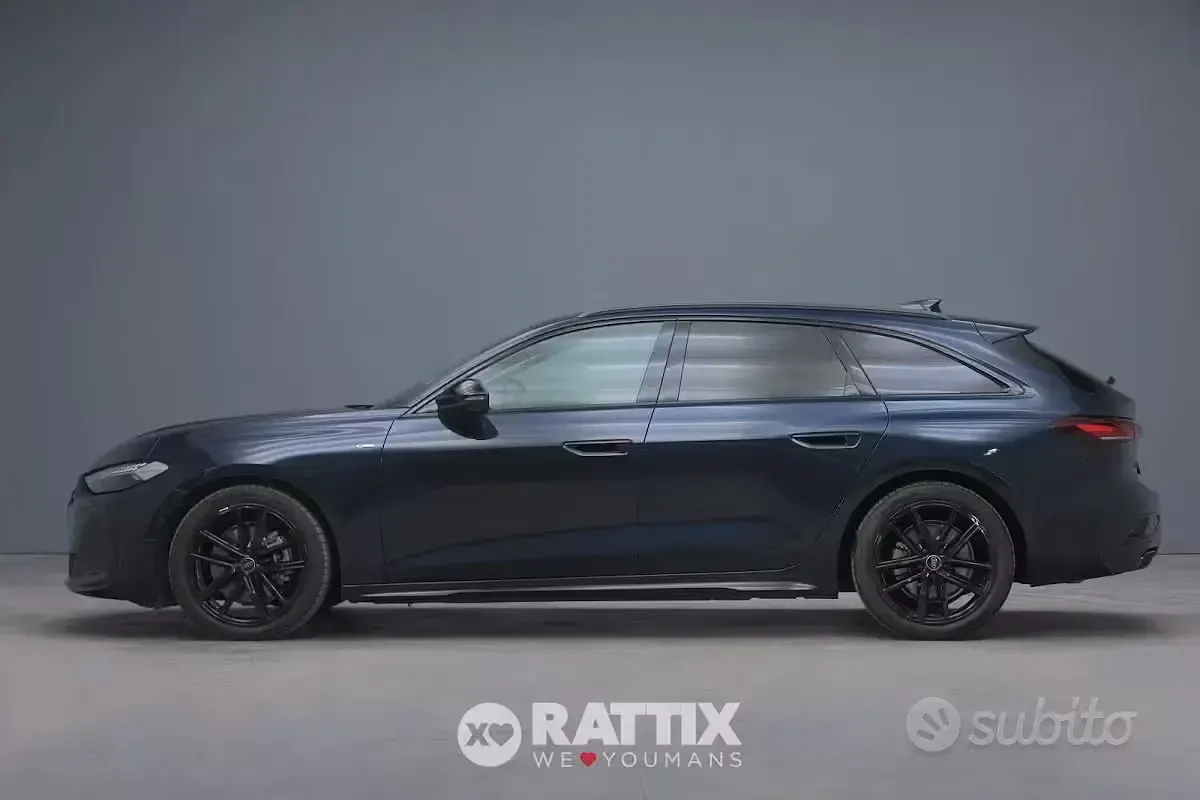 Usata Audi A5 S-Line 150 CV (110 kW) 2025 Nero Station wagon