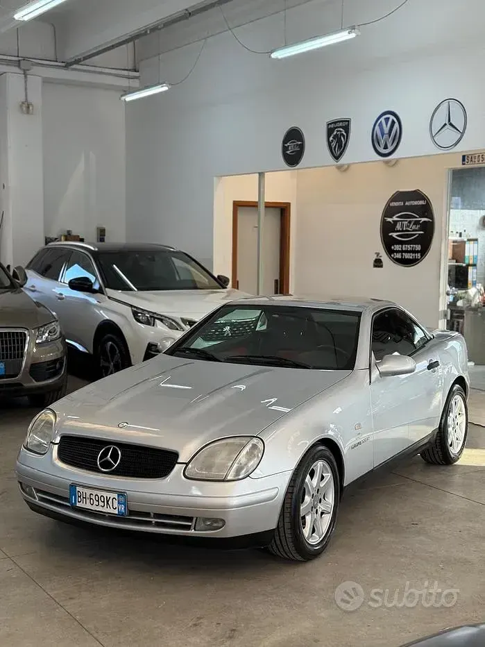 Usata Mercedes SLK200 192 CV (141 kW) 2000 Grigio Cabrio