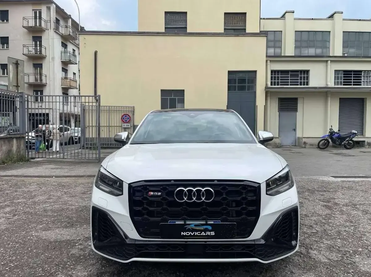 Usata Audi SQ2 Sport 300 CV (220 kW) 2022 Bianco SUV