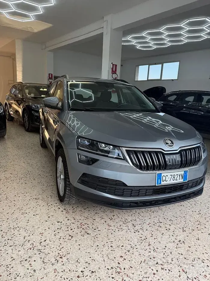 Usata Skoda Karoq Ambition 116 CV (85 kW) 2020 Grigio SUV