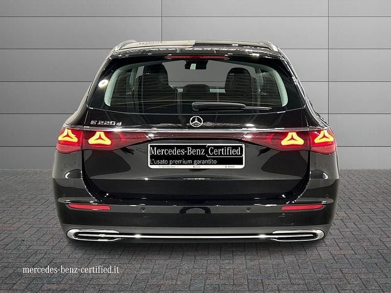 Usata Mercedes 220 Advanced 197 CV (144 kW) 2024 Station wagon