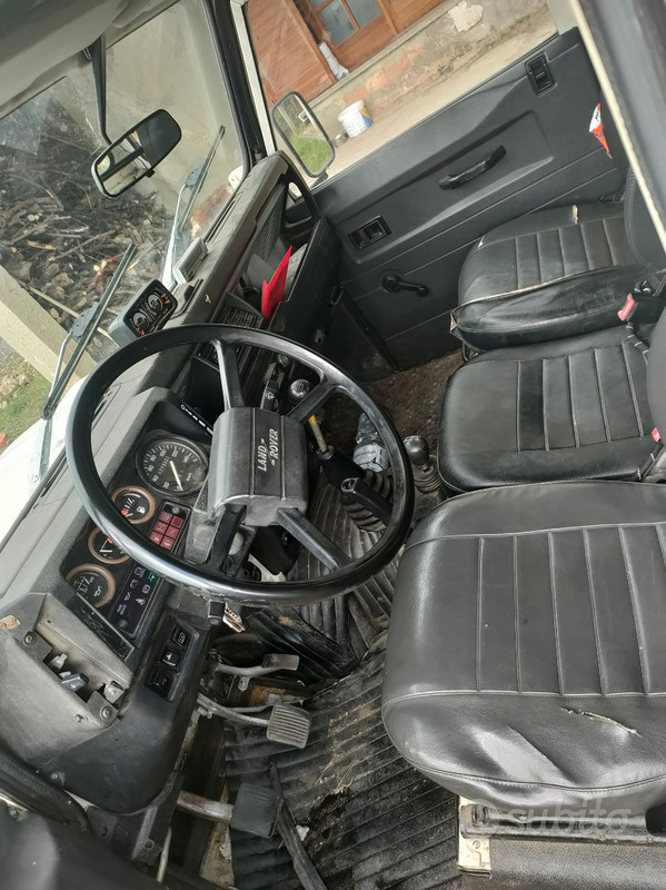 Usato 1996 Land Rover Defender Diesel (15.500 €)