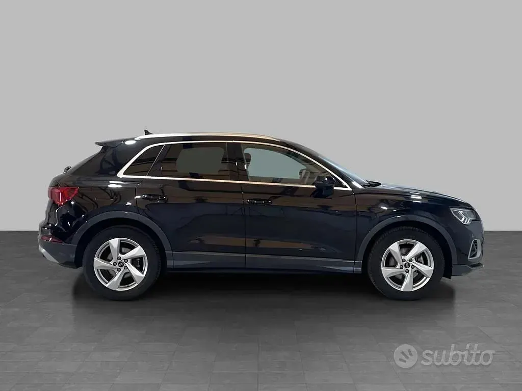 Usata Audi Q3 Advanced 150 CV (110 kW) 2025 Nero mito metallizzato SUV