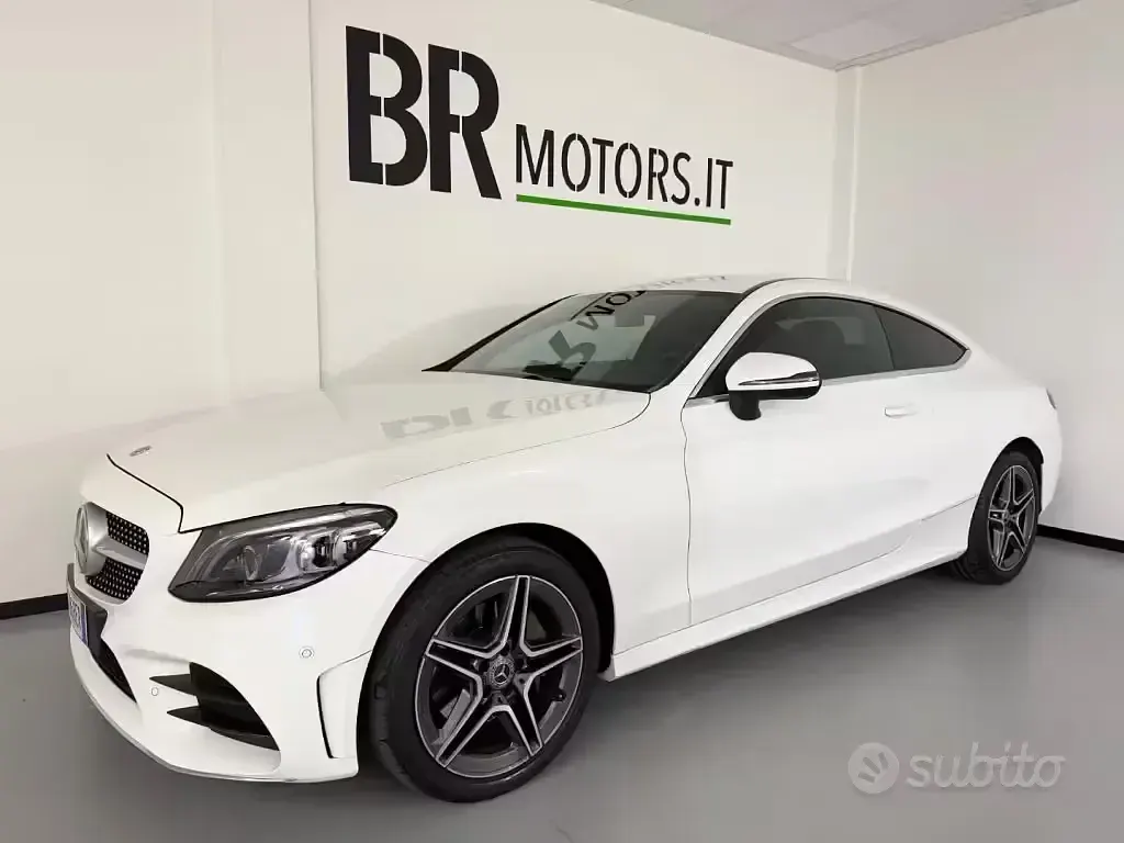 Begagnad Mercedes C220 Premium 194 HK (142 kW) 2021 Sportkupé