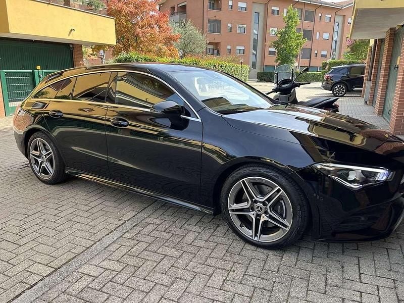 Usata Mercedes CLA200 Shooting Brake AMG Line Premium 150 CV (110 kW) 2023 Station wagon