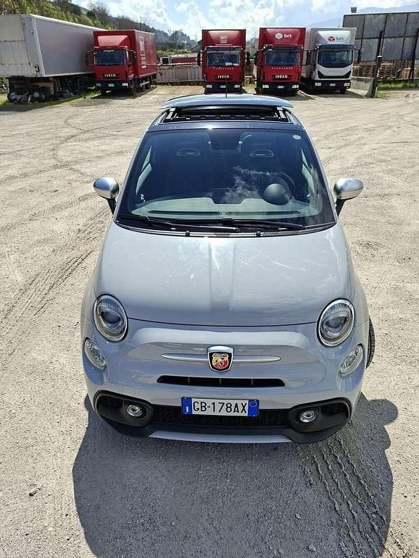 Usata Abarth 595 Turismo 165 CV (121 kW) 2020 Grigio Utilitaria