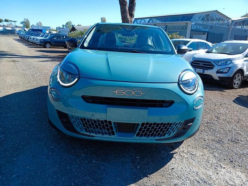 Nuova Fiat 600 110 CV (80 kW) 2025 Blu Station wagon