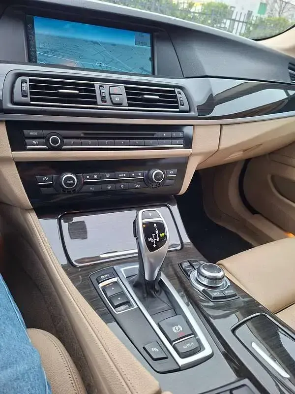 Usata BMW 530 M Sport 245 CV (180 kW) 2011 Station wagon