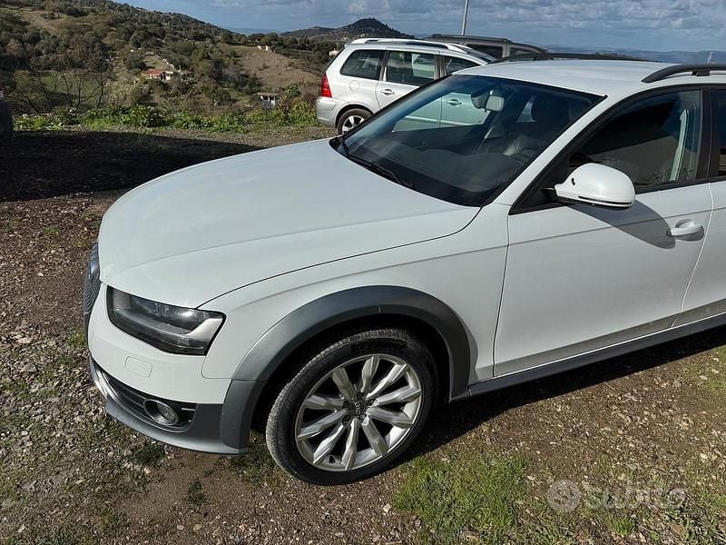 Usata Audi A4 Allroad 177 CV (130 kW) 2012 Bianco Station wagon