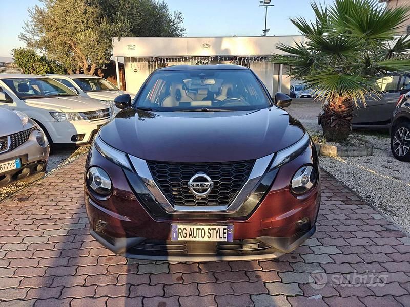 Usata Nissan Juke Tekna 114 CV (83 kW) 2021 Bordeaux SUV