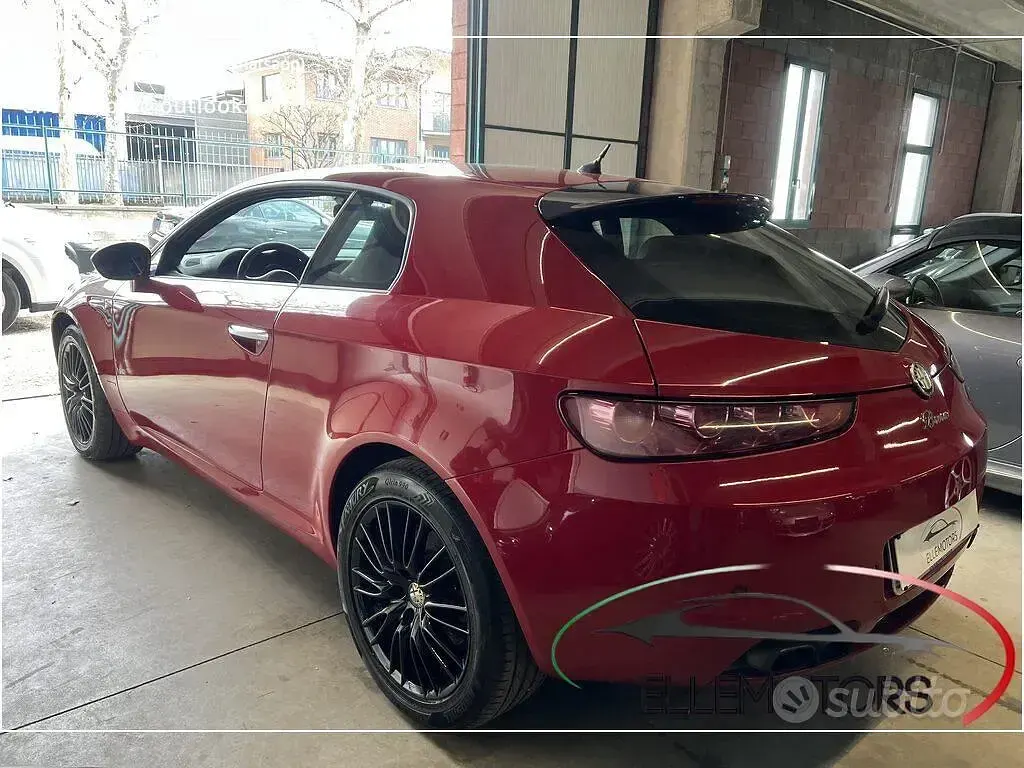 Usado Alfa Romeo Brera 260 CV (191 kW) 2008 Rojo Coupe