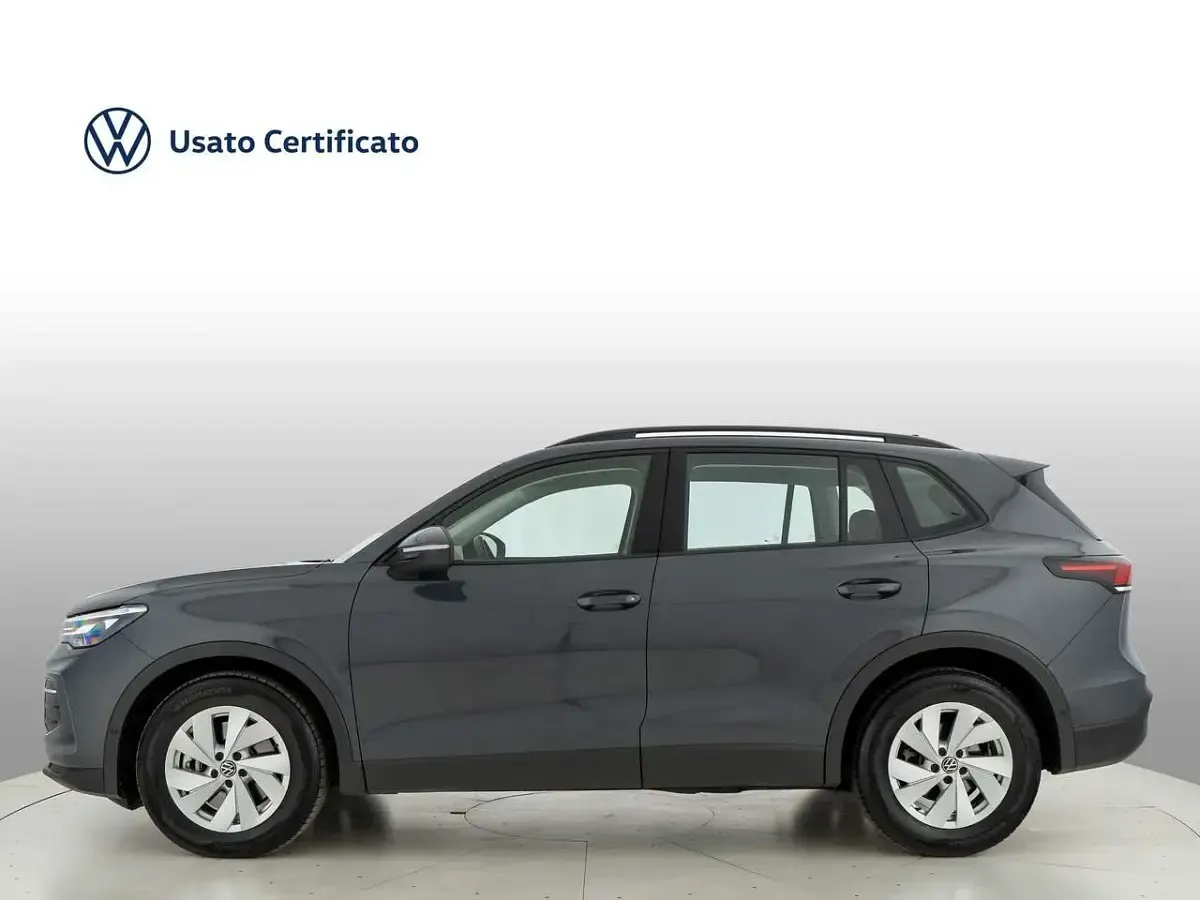 Usata VW Tiguan Life 150 CV (110 kW) 2024 Grigio SUV
