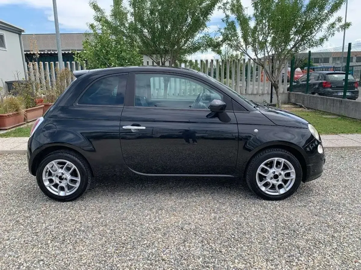 Usata Fiat 500 Lounge 75 CV (55 kW) 2009 Nero Cabrio