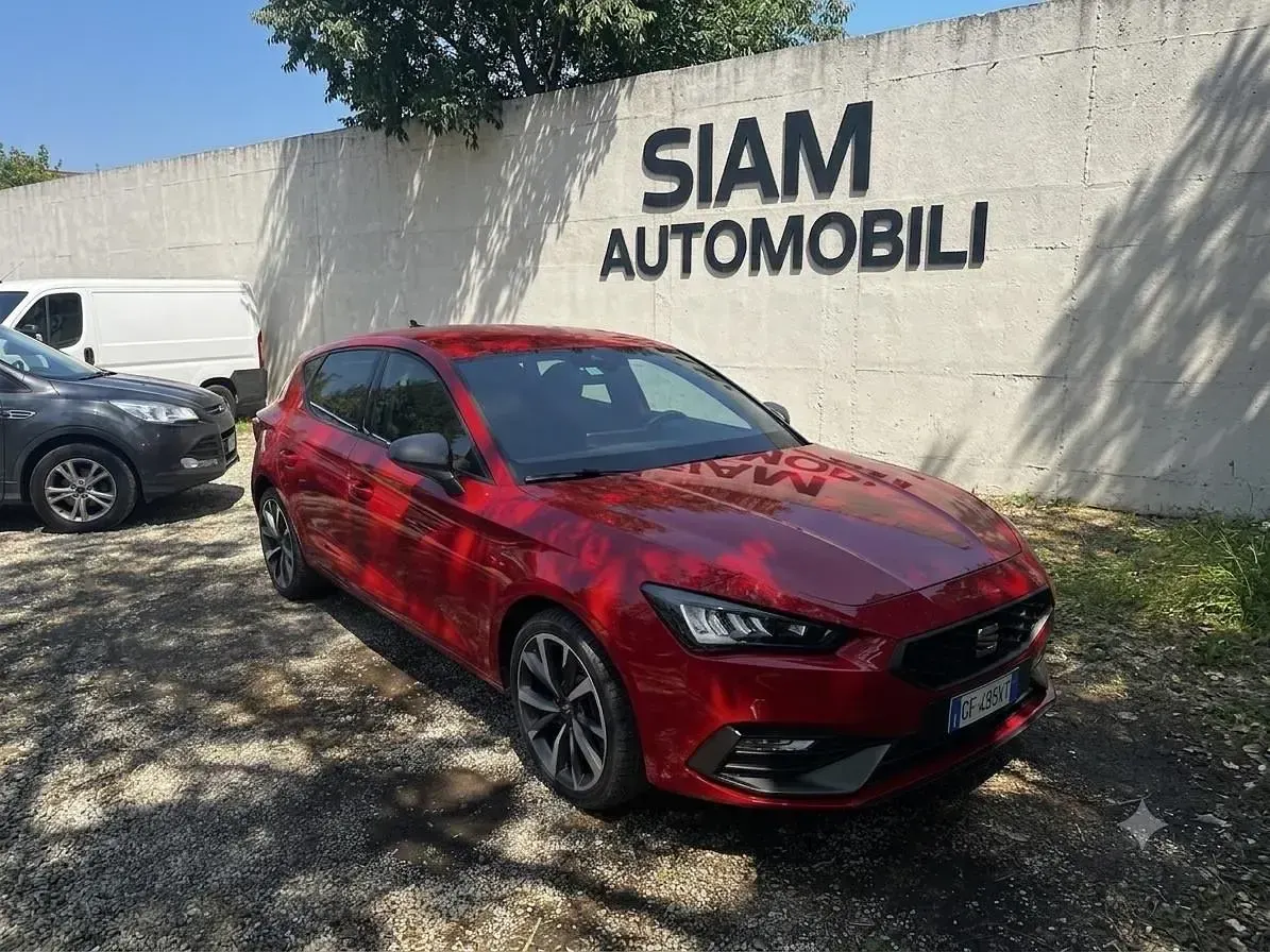 Usata Seat Leon FR 150 CV (110 kW) 2021 Rosso Berlina