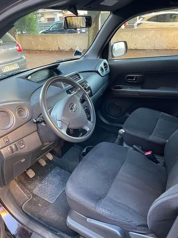 Usata Daihatsu Materia HIRO 91 CV (66 kW) 2007 Monovolume