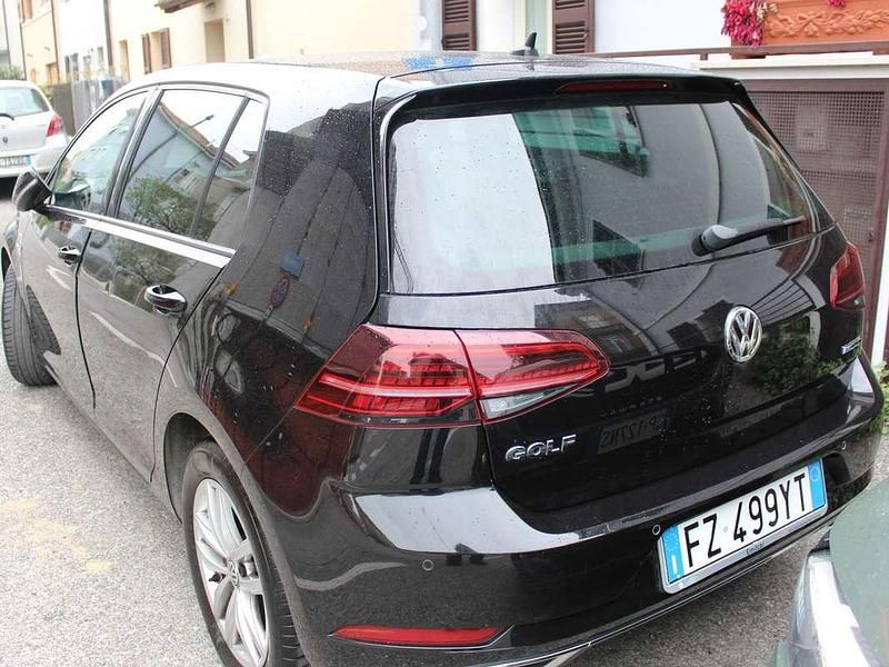 Usata VW Golf VIII Executive 131 CV (96 kW) 2020 Nero Berlina